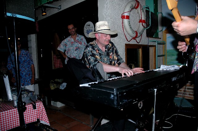 min 2006 06 11 guinguette mp 280